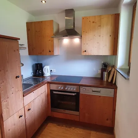 Omesbergerhof * Нойштіфт-ім-Штубайталь