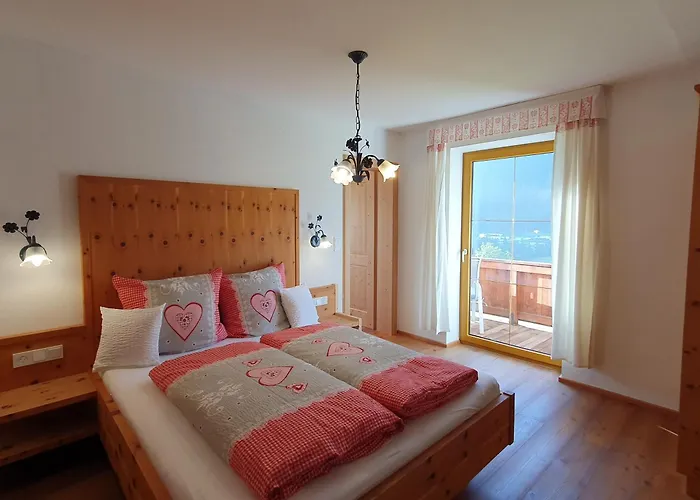 Omesbergerhof * نيوستيف ام ستوبيتا