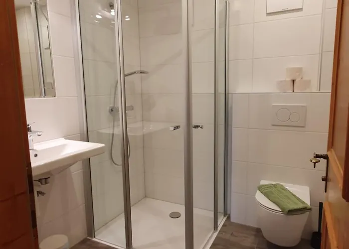 Omesbergerhof * نيوستيف ام ستوبيتا