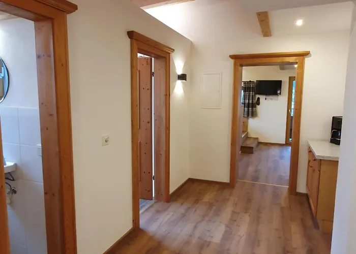 Omesbergerhof مزرعة للإقامة *