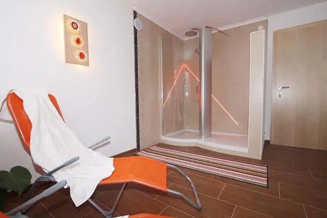 Omesbergerhof * نيوستيف ام ستوبيتا